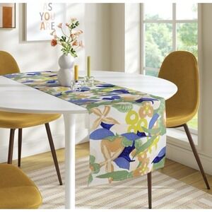 NEW Multi Color Floral Print Table Runner 14x72  Poly Cotton Room Essentials NWT